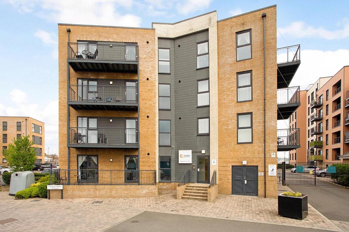 Deanery Court Vittrum Suites Southampton Exterior photo